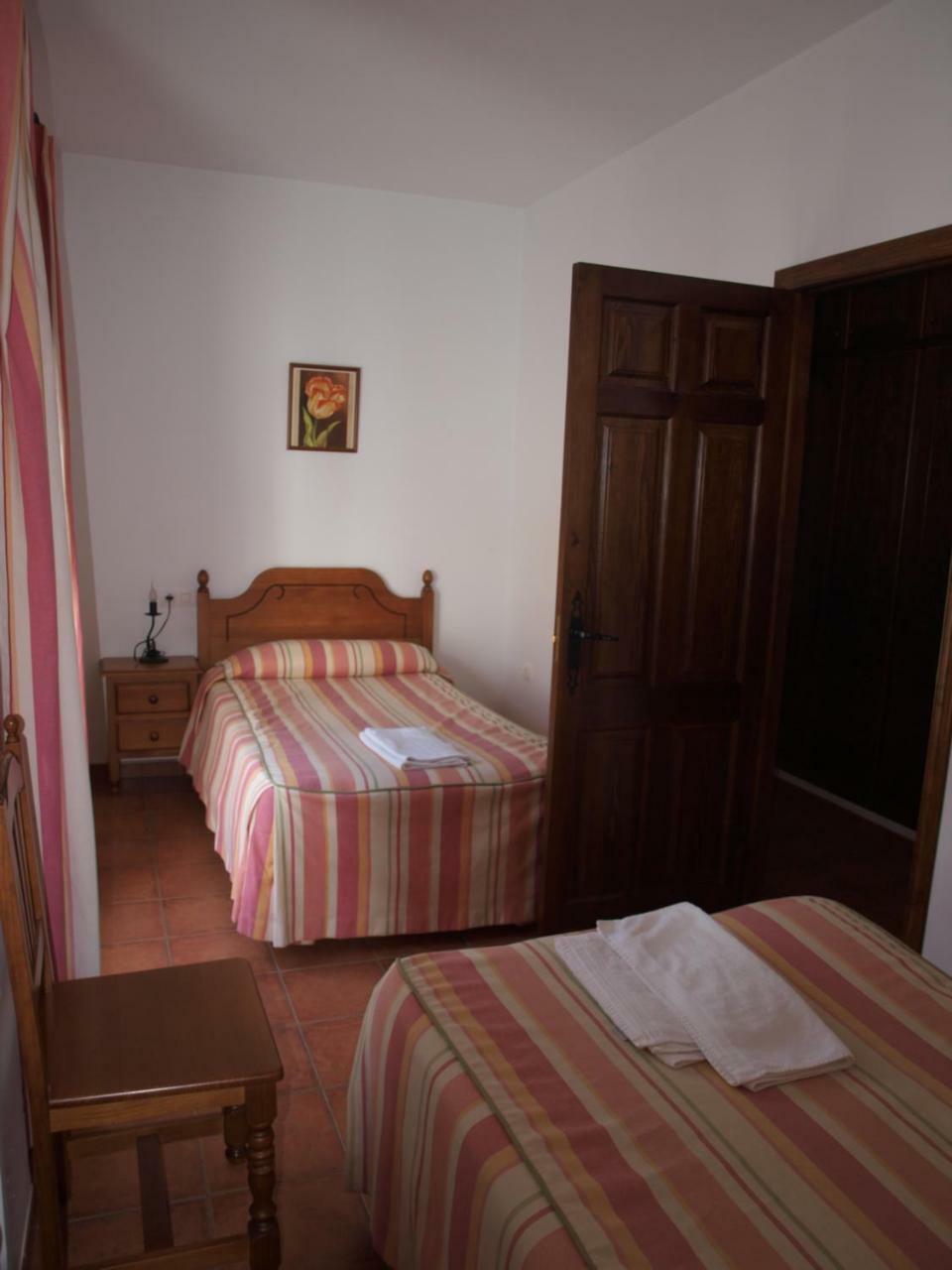 Apartamentos El Mirador Bérchules Kültér fotó