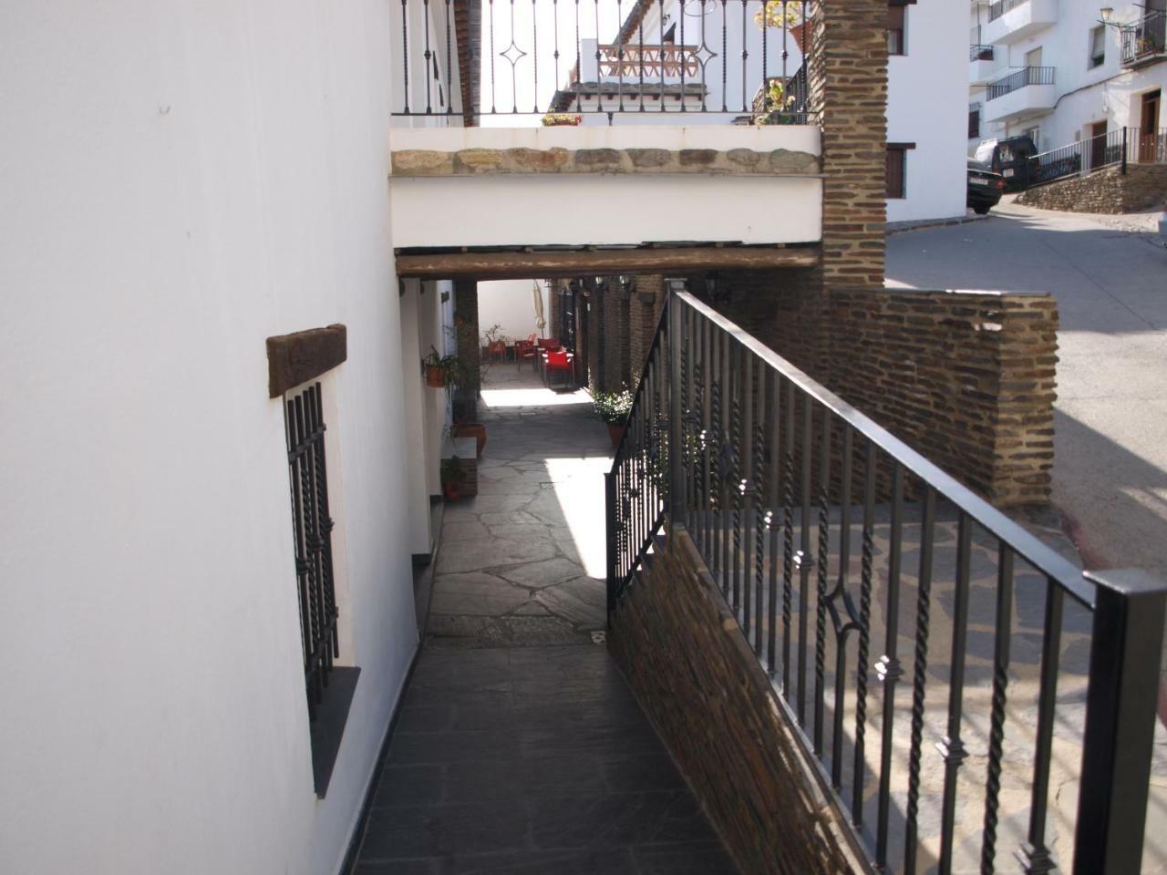 Apartamentos El Mirador Bérchules Kültér fotó